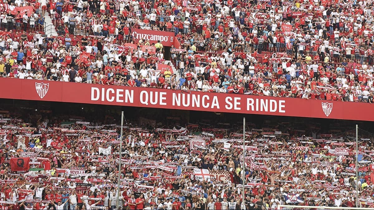 La afición del Sevilla vuelve a responder: más del 90% de los abonados renueva su compromiso con el equipo