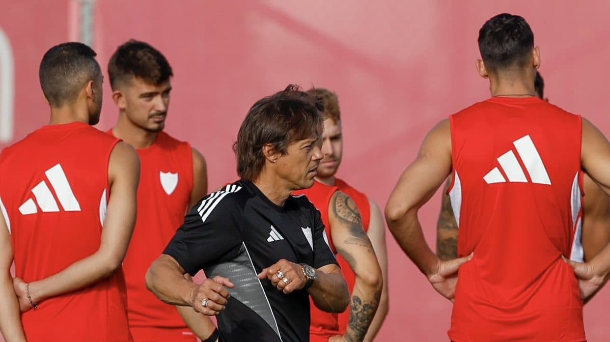 El Sevilla completa su última sesión de entrenamiento antes de medirse al Birmingham City