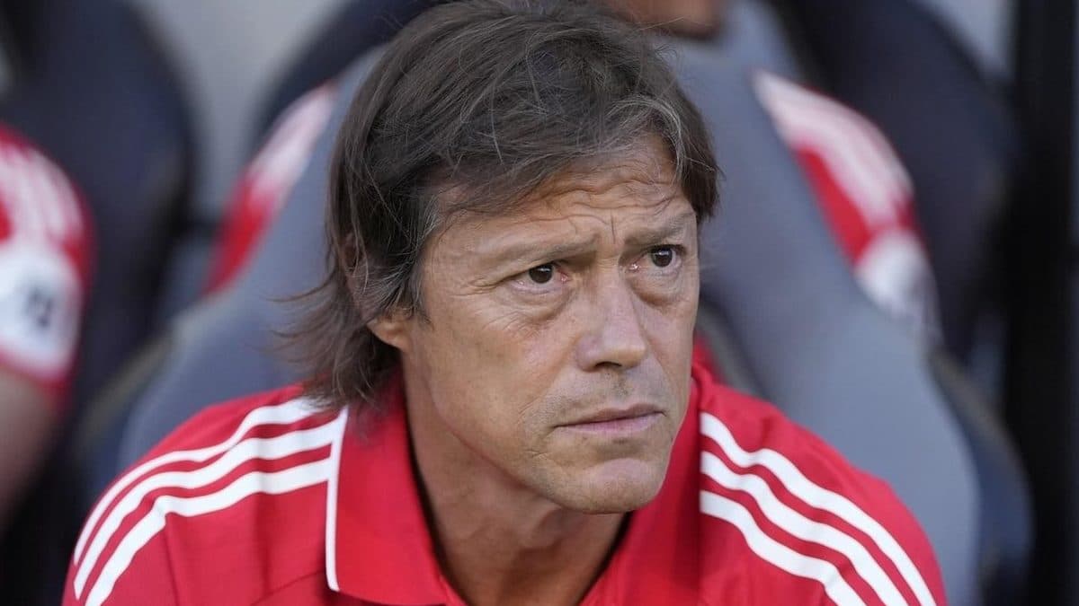 Esta es la lista de partidos que tendrá que disputar el Sevilla sin Matías Almeyda en el banquillo