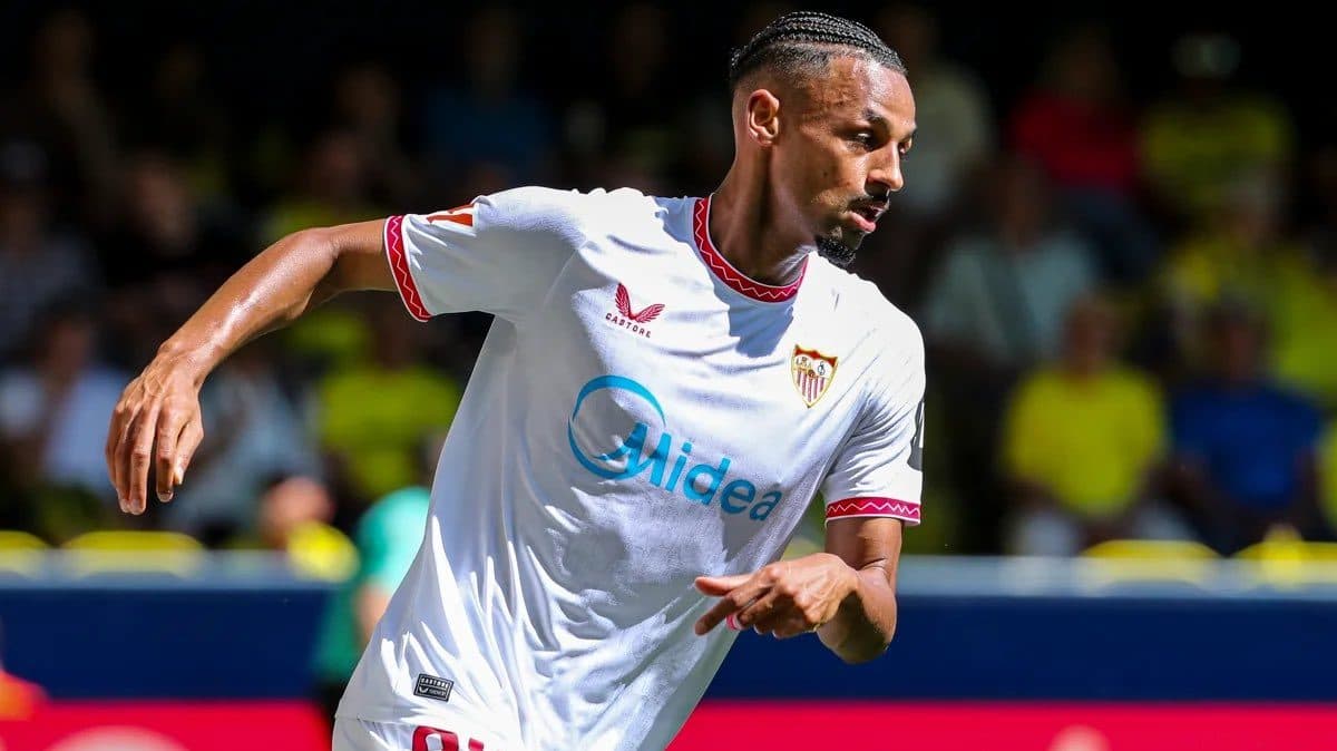 Djibril Sow se baja el sueldo para ayudar al Sevilla con los fichajes y las inscripciones