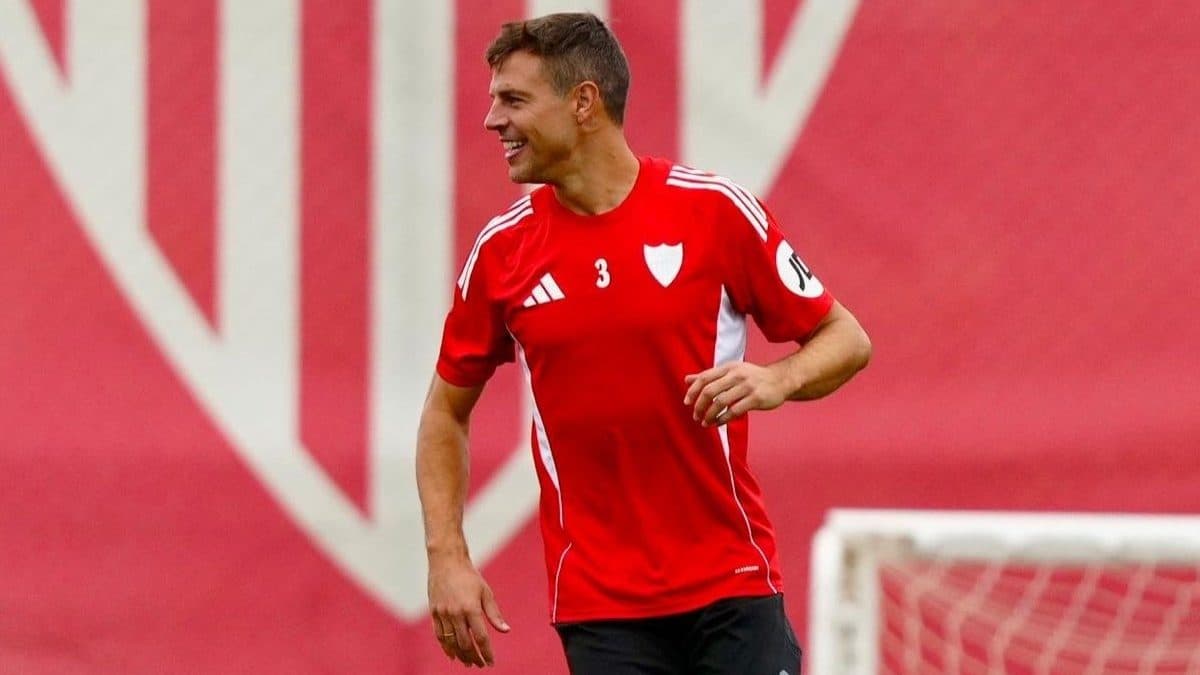 La renovación automática de Azpilicueta con el Sevilla ya no se puede llevar a cabo