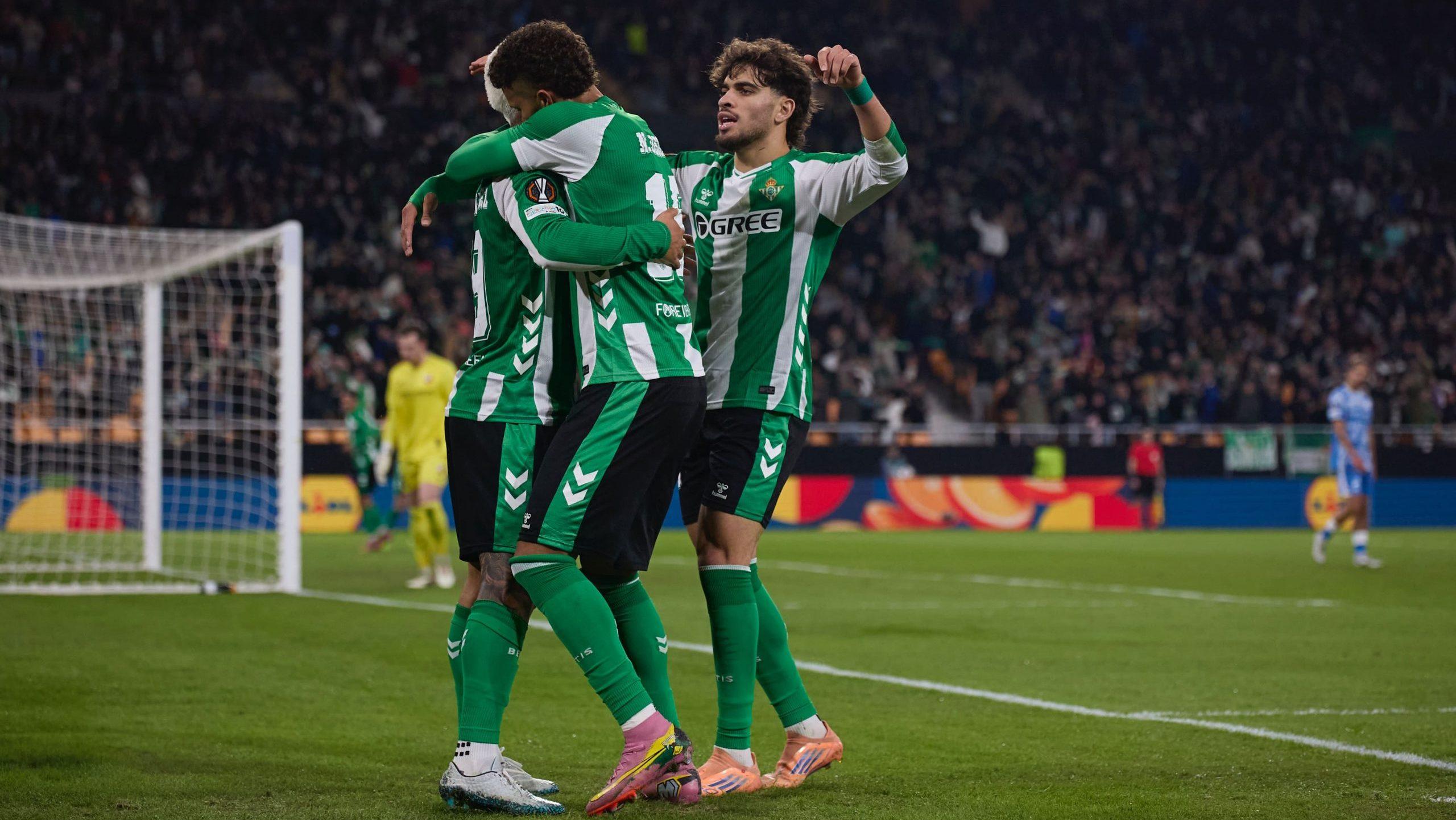 Ni las lesiones frenan al Betis ante el Utrecht (2-1)
