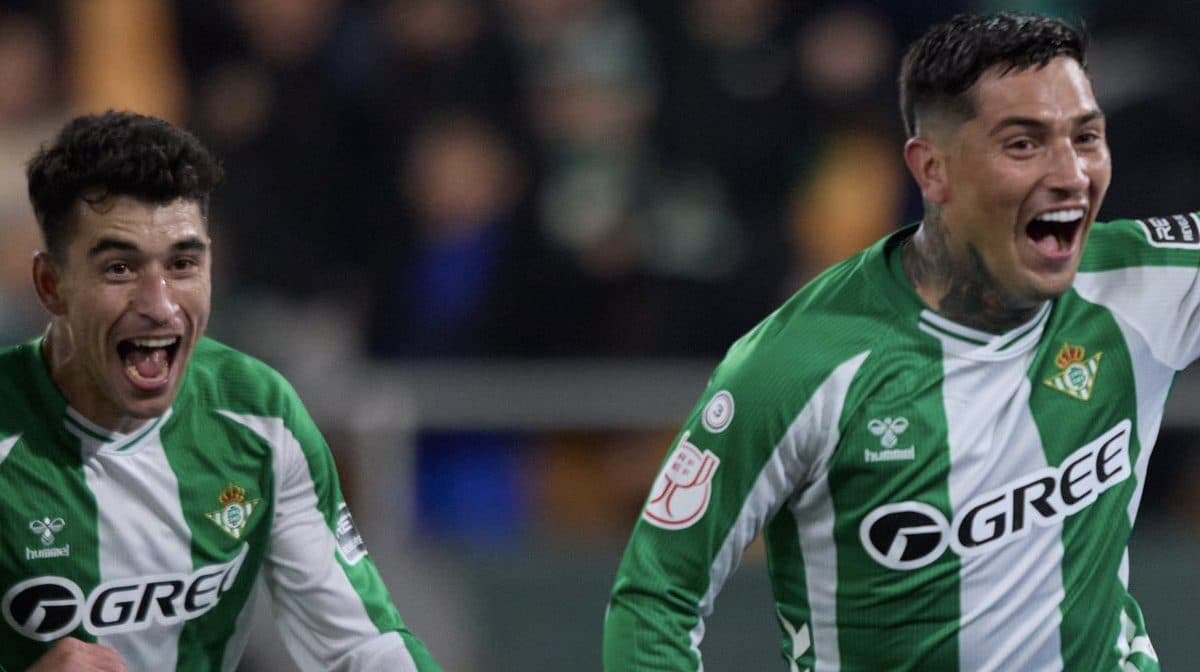 Horario y dónde ver el Betis-Elche: primera bala para certificar la Champions League