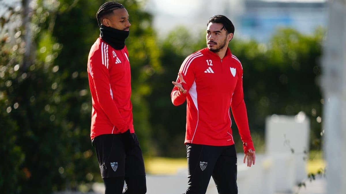 El Sevilla prepara el partido ante el Elche entre incógnitas y con Alexis Sánchez en el aire