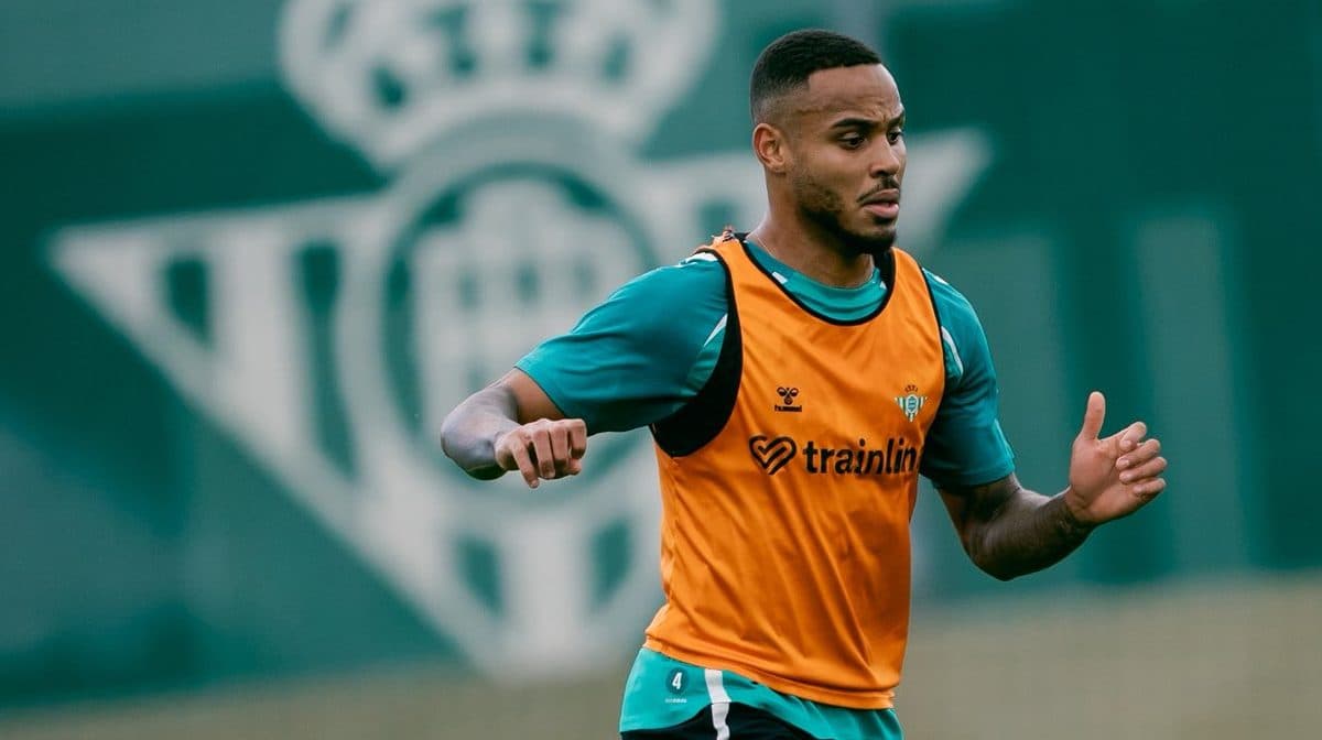 Natan dispara su valor en el mercado y el Betis estudia una venta clave para el verano