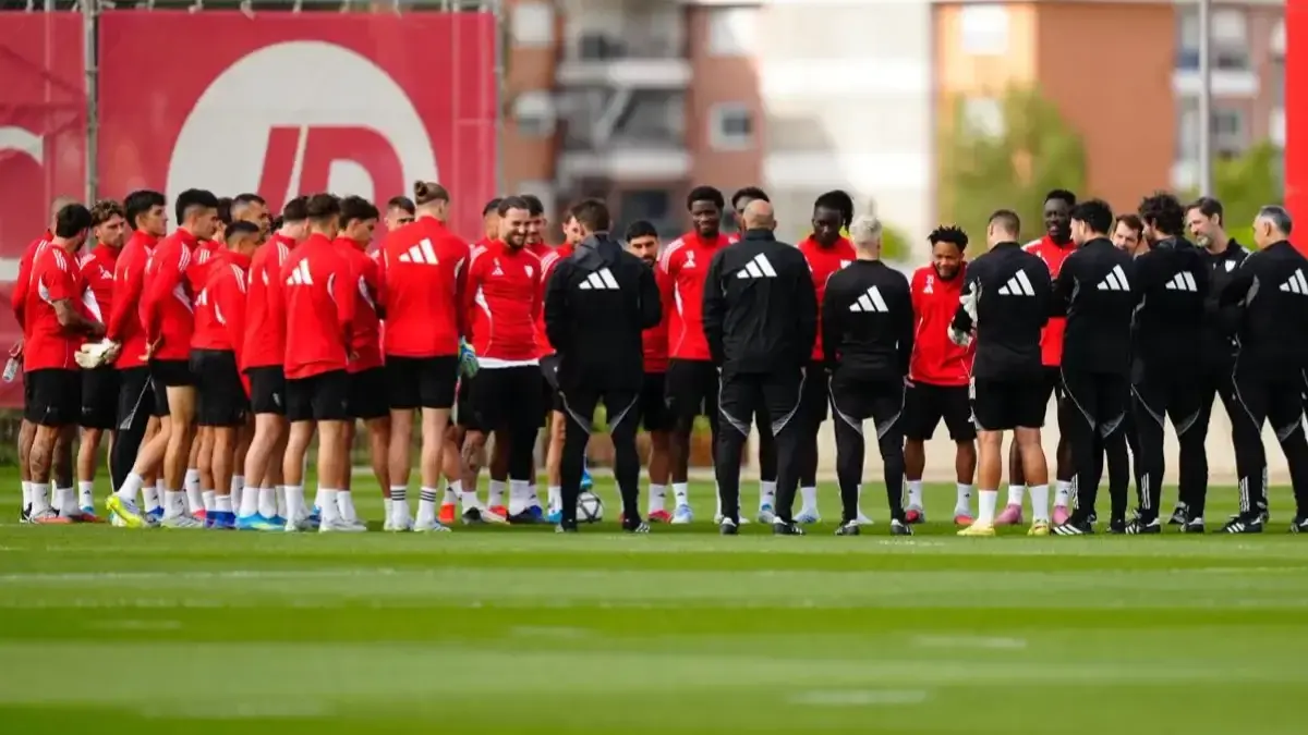 Un Sevilla entre bajas y dudas para la final ante el Atlético