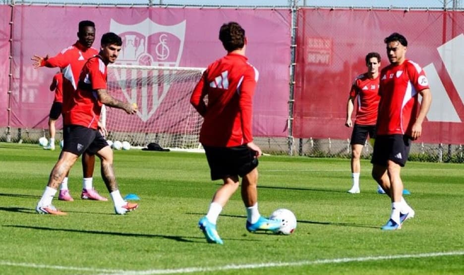 Jordán, ausente en el entreno del Sevilla por un proceso gastrointestinal