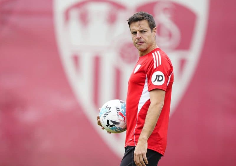Azpilicueta: «Es momento de que sean los mejores cinco partidos de mi carrera»