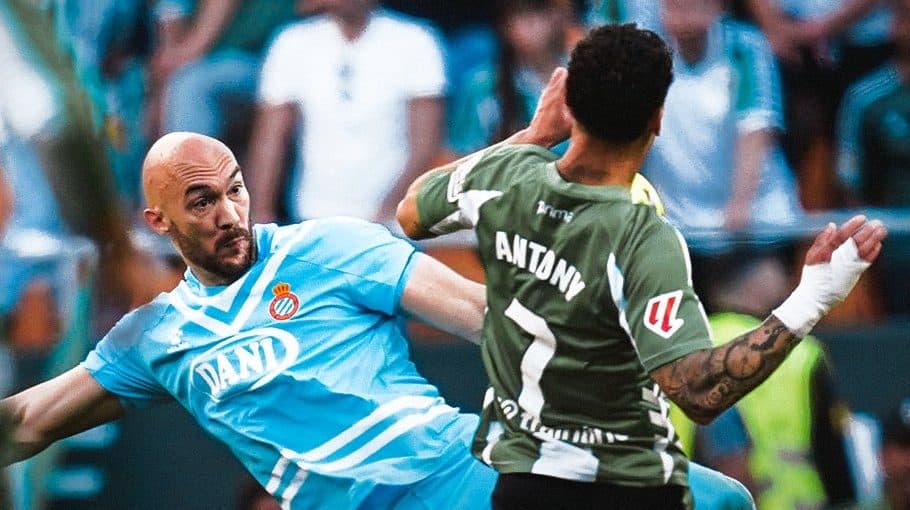 Dmitrovic, un ‘Calvario' para el Betis ante el Espanyol (0-0)