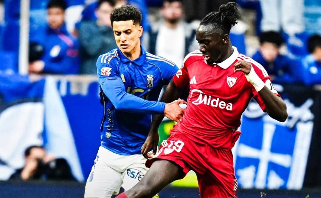 El Sevilla se complica la vida en Oviedo y queda al borde del abismo