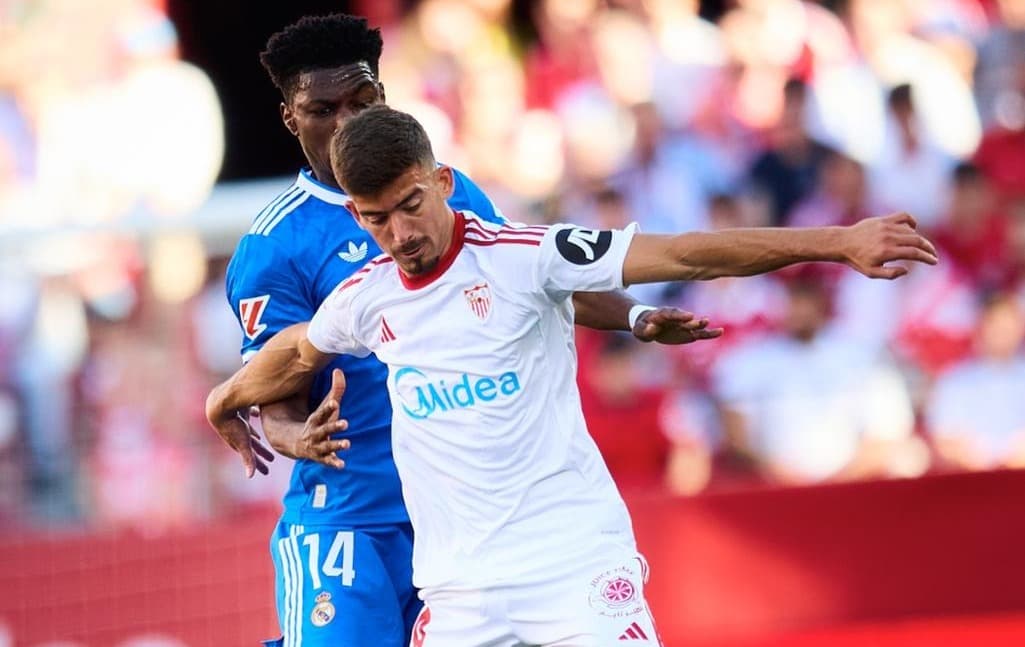 El Sevilla pierde... pero consigue el objetivo de la permanencia