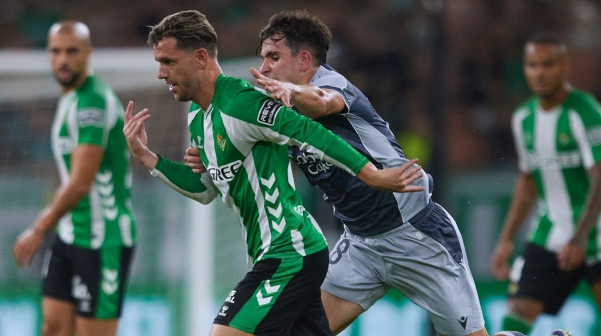 El Betis ante el hueso duro de Anoeta con la mente puesta en la Champions League