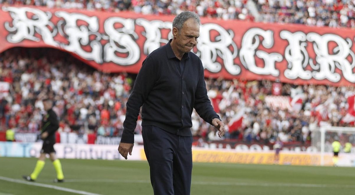 Caparrós activa a la afición del Sevilla: «Nuestro estadio el lunes va a ser una caldera»