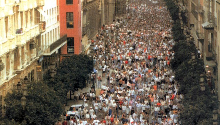 ¿Cuándo fue la última vez que los sevillistas hicieron una gran manifestación por las calles de Sevilla?