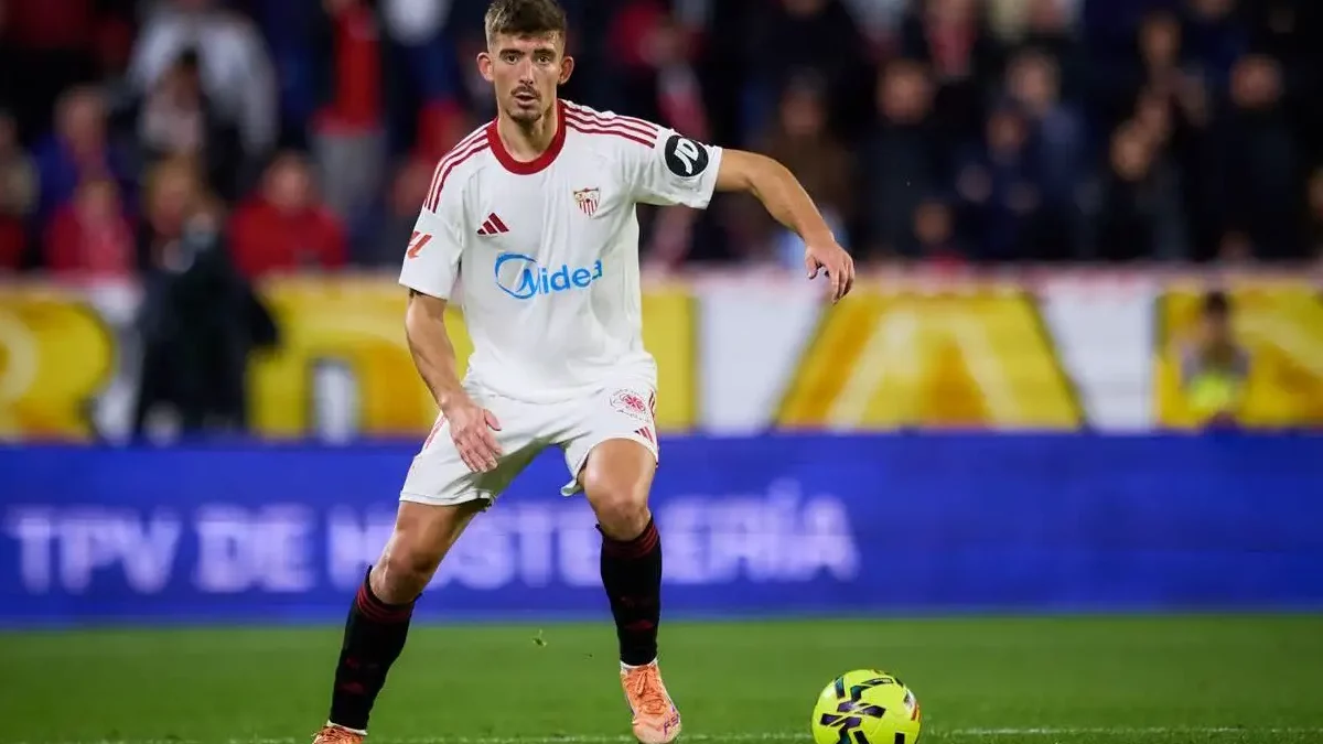 Kike Salas, baja confirmada para el partido ante el Barcelona