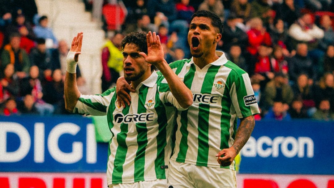 El Sadar más retro le complica la vida al Betis (1-1)