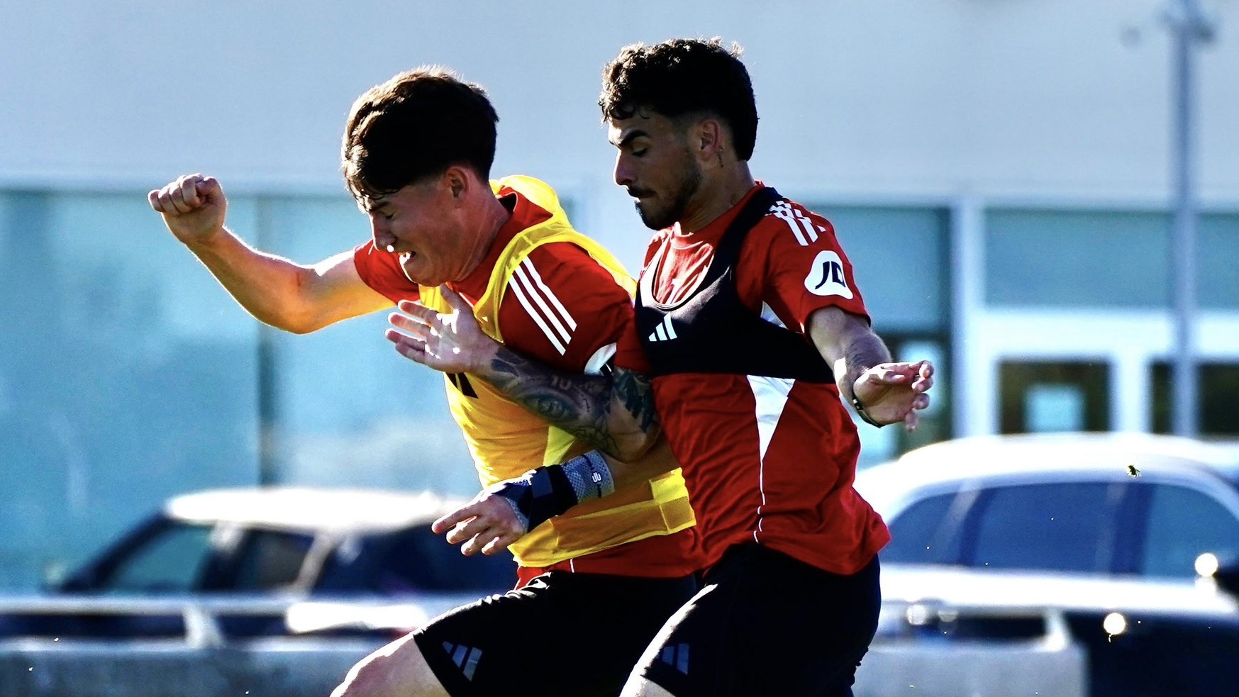 Cordón y Januzaj, protagonistas en el ‘partidillo' entre el Sevilla y el Sevilla Atlético